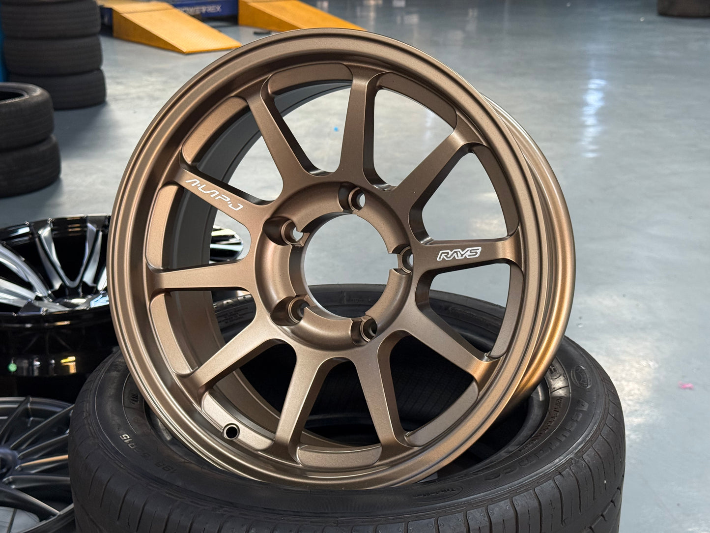 New 16x6.5 ET-25 Rays A Lap J (5 wheel) 5x139.7 Matte Bronze