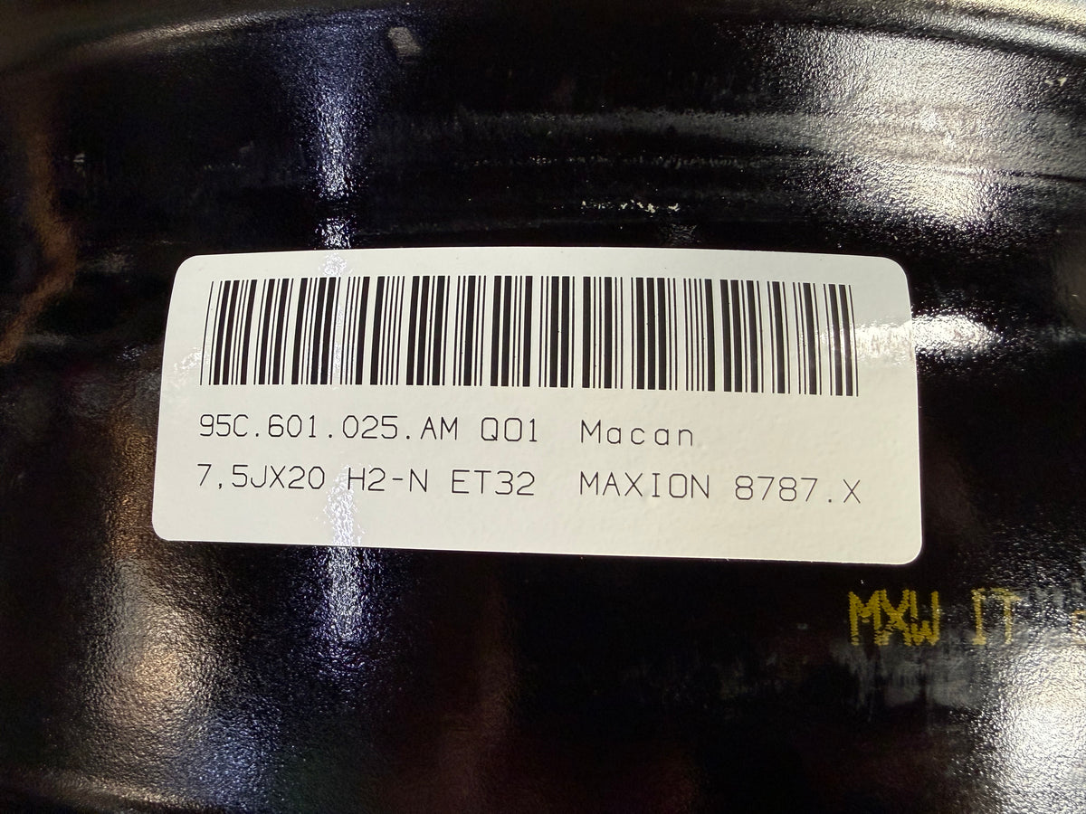 Used Original 20 inch Porsche Macan EV 5x130 (4 pcs)