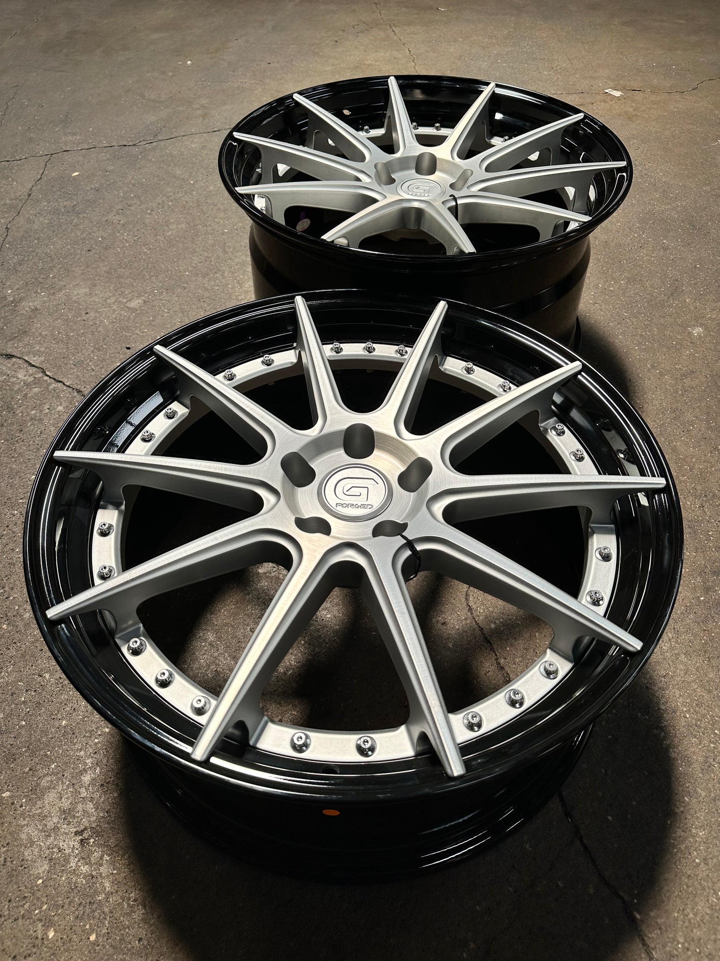 New 20x8.5 ET30 20x10 ET40 G Forged GF02 (4 wheel) 5x112 Silver Black