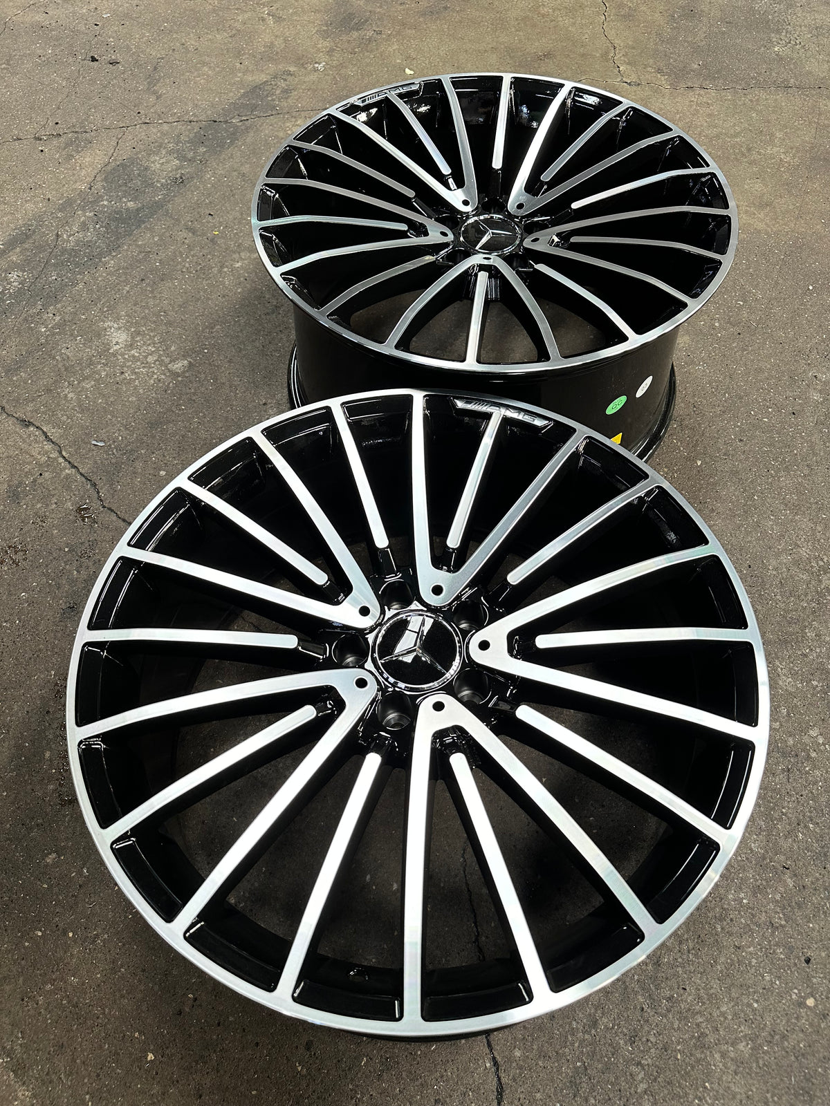 New 20x8.5 ET30 20x9.5 ET38 AMG Multispoke (4 wheel) 5x112 Gloss Black PF