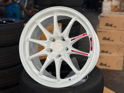 New 18x9.5 ET44 AOW CE28 Club Racer CB64.1 Rim (4 wheel) White 5x120