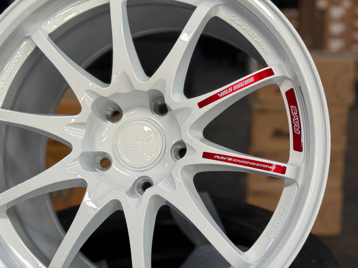 New 18x9.5 ET44 AOW CE28 Club Racer CB64.1 Rim (4 wheel) White 5x120