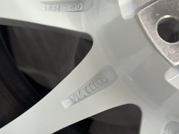 New 18x9.5 ET44 AOW CE28 Club Racer CB64.1 Rim (4 wheel) White 5x120