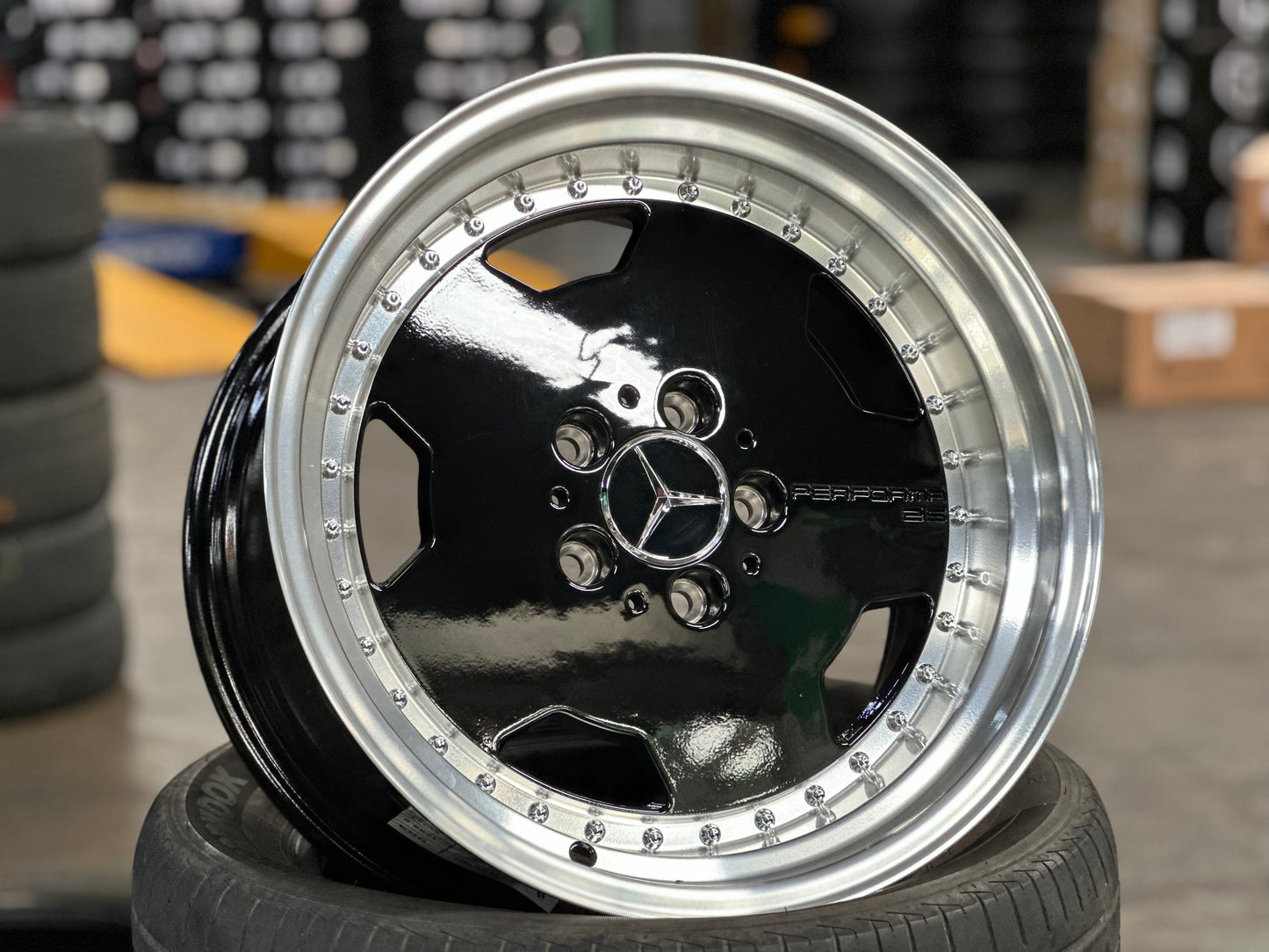 [BUNDLE] New 17X9.5 ET25 Mercedes Aero Classic (2 wheel) Black