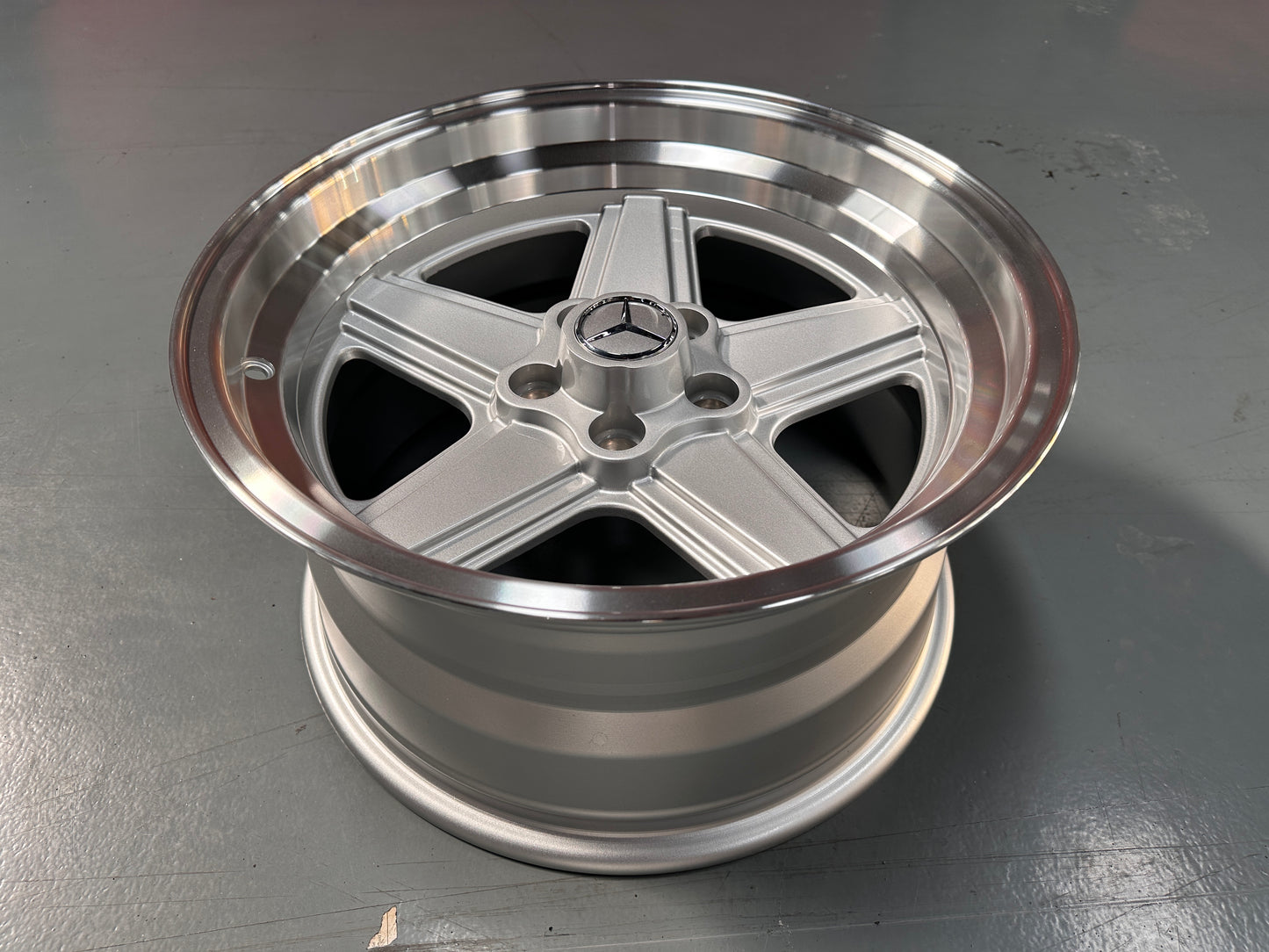 New 17X8 ET12 17X9 ET12 Mercedes Penta Design (4 wheel) Silver 5X112