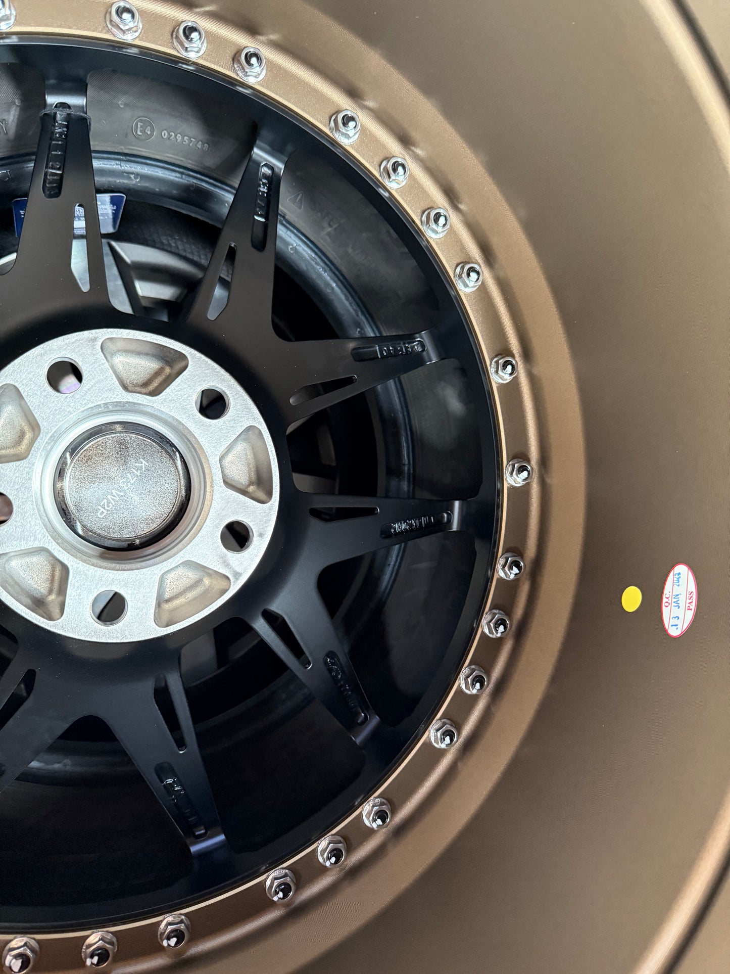 New 20x8.5 ET30 20x10 ET40 W2 W2C (4 wheel) 5x112 Black Gold