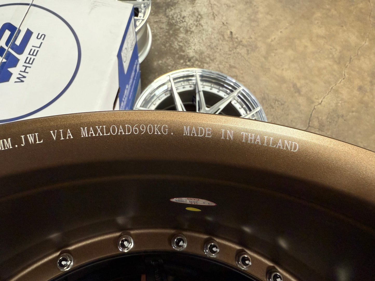 New 20x8.5 ET30 20x10 ET40 W2 W2C (4 wheel) 5x112 Black Gold