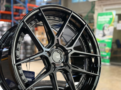 New 20x8.5 ET30 20x10 ET40 W2 Wheel W2C (4 wheel) 5x114.3 Gloss Black