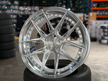 New 20x8.5 ET30 20x10 ET40 W2 Wheel W2C (4 wheel) 5x114.3 Gloss Silver