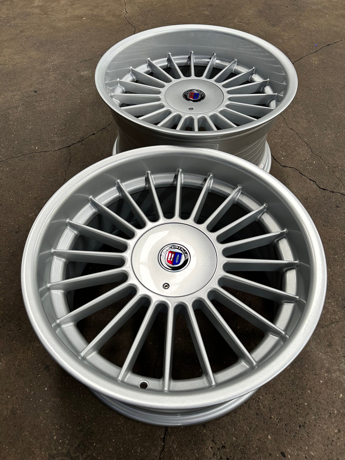 New 18X8.5 ET13 18X9.5 ET20 Staggered ALPINA (4 wheels) Gloss Metallic Silver 5X112