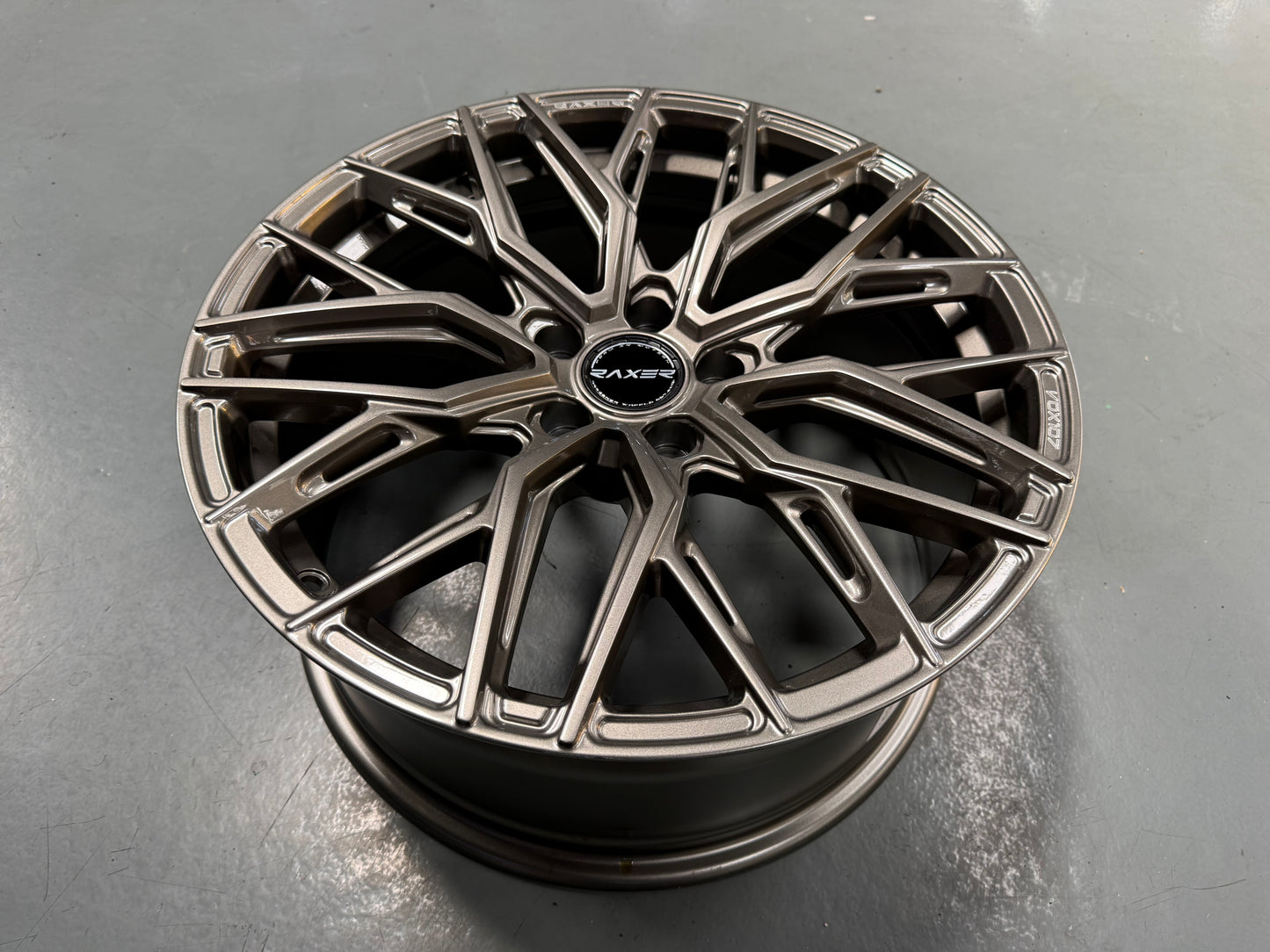 NEW 18X8.5 ET42 Raxer VOX107 Rim (4 Wheel) Sepang Silver 5X108