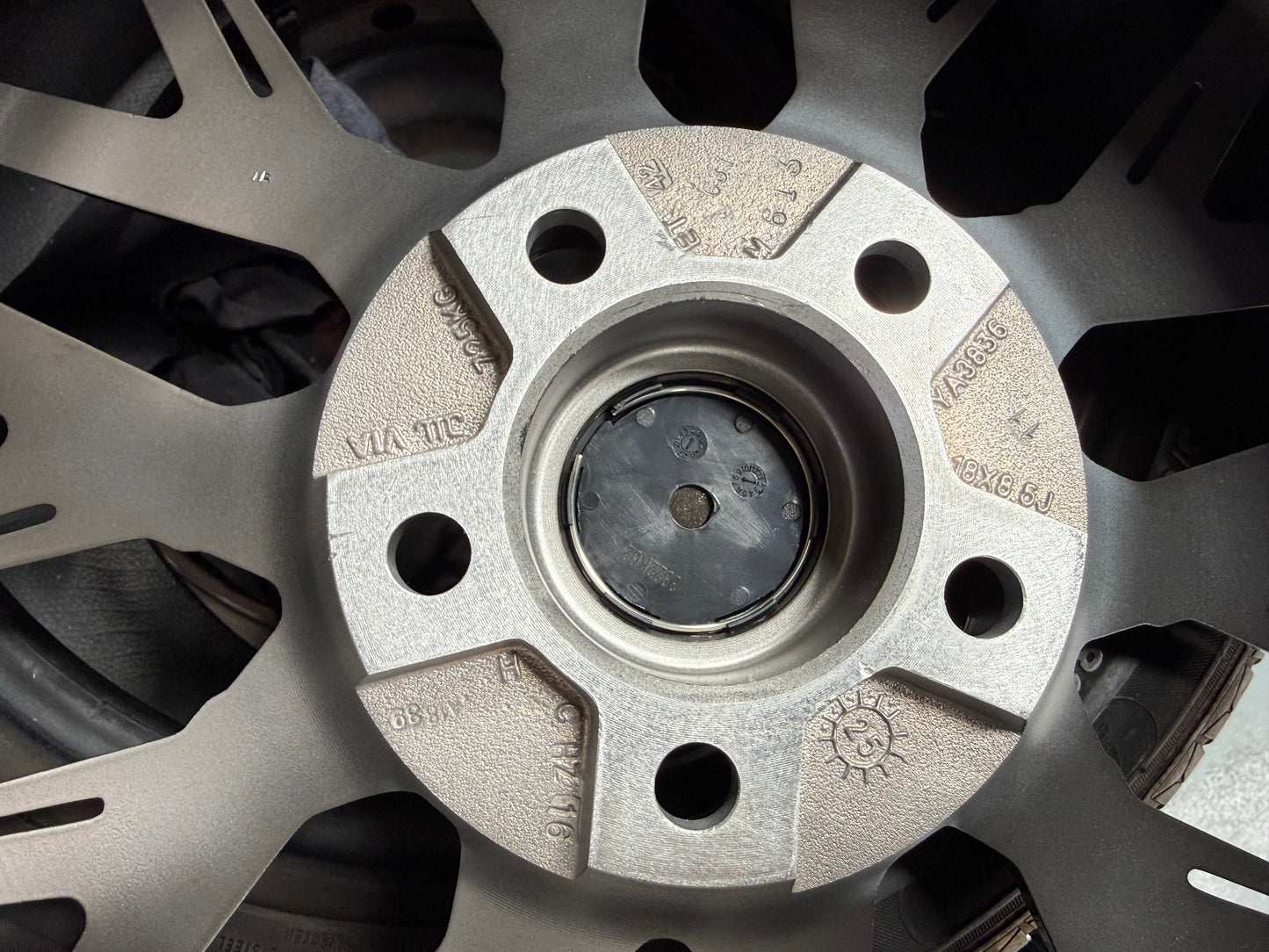 NEW 18X8.5 ET42 Raxer VOX107 Rim (4 Wheel) Sepang Silver 5X108