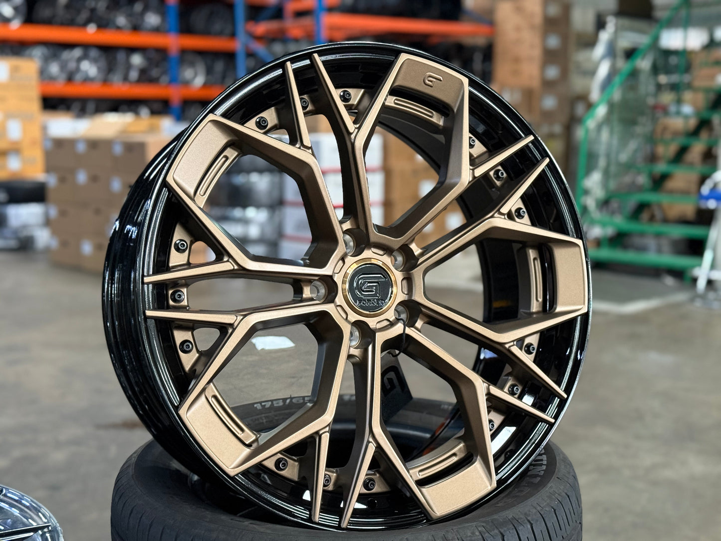 [Bundle] 20x10 ET40 G Forged GF11 (2 wheel) 5x114.3 Black Bronze