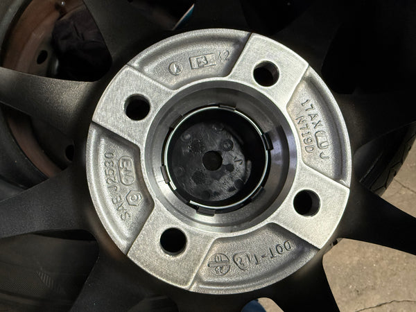 New 17X7J ET40 Advanti Storm S1 Rim (4 wheel) Gloss Silver 4X100