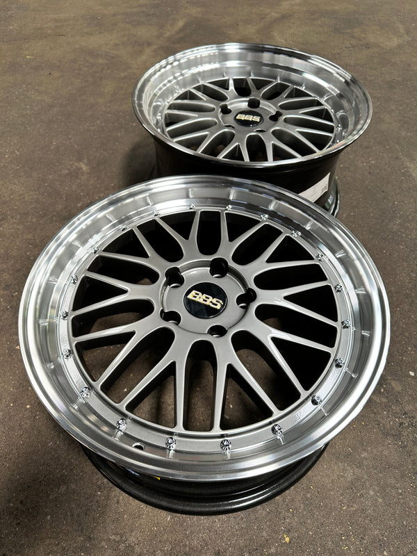 New 18X8 ET30 18X9 ET30 BBS DESIGN LM BMW (4 wheels) Silver 5X120