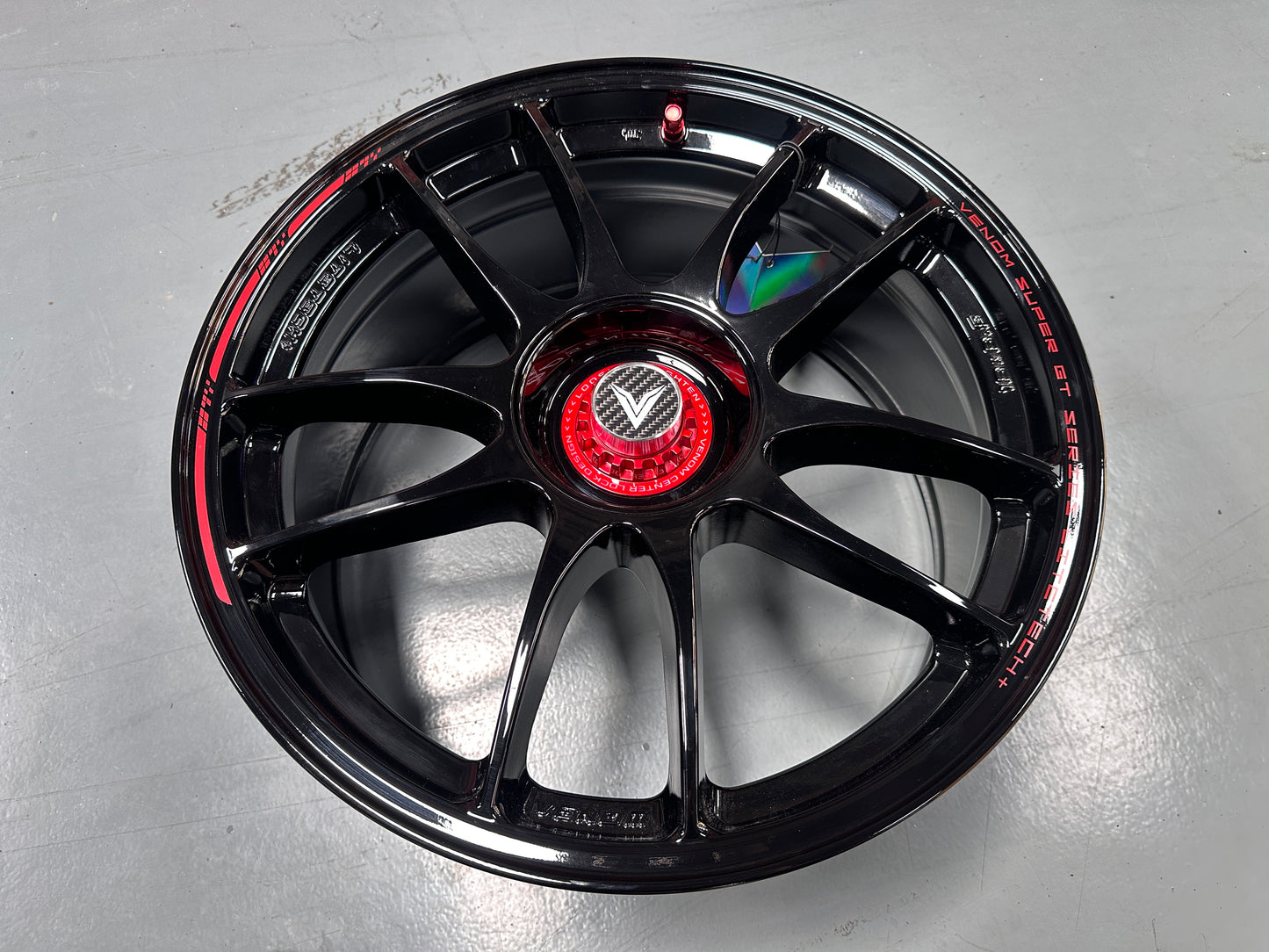 NEW 18x8.5 ET35 Lenso VNK (4 wheel) 5X114.3 Black Red