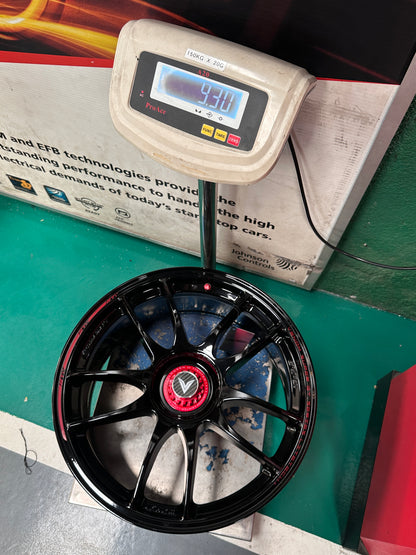 NEW 18x8.5 ET35 Lenso VNK (4 wheel) 5X114.3 Black Red