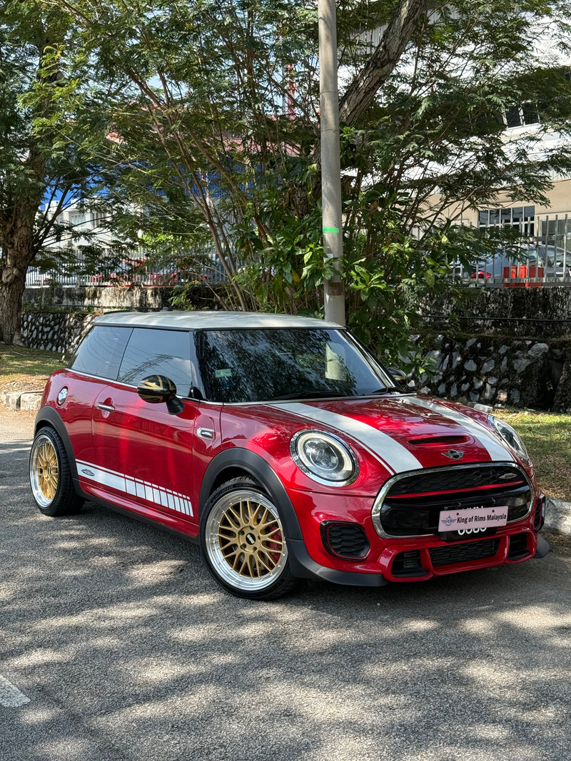 New 18X8 ET38 BBS LM Design Rim (4 wheel) Gloss Gold 5X112