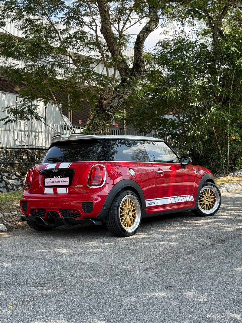 New 18X8 ET38 BBS LM Design Rim (4 wheel) Gloss Gold 5X112