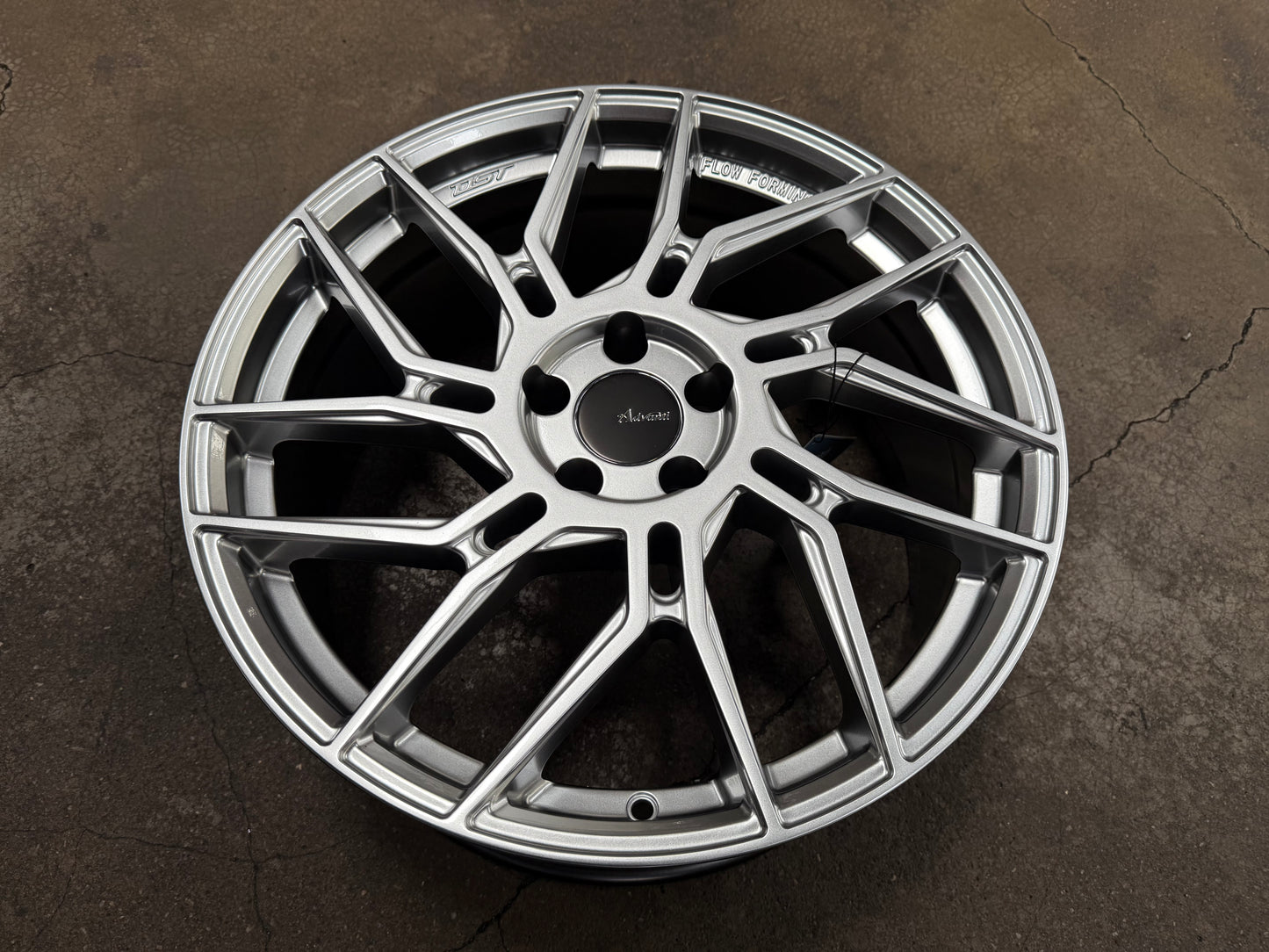 New 19x8.5 ET35 Advanti N649D Rim (4 wheel) Silver 5x108