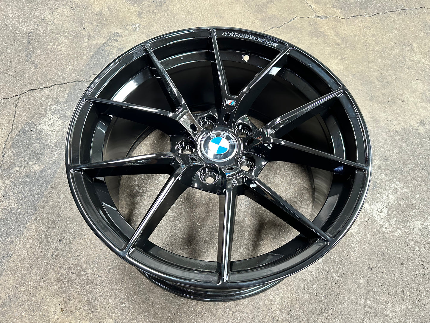 New 18x8J ET35 18x9J ET37 BMW Style 763M (4 wheels) Gloss Black 5X120