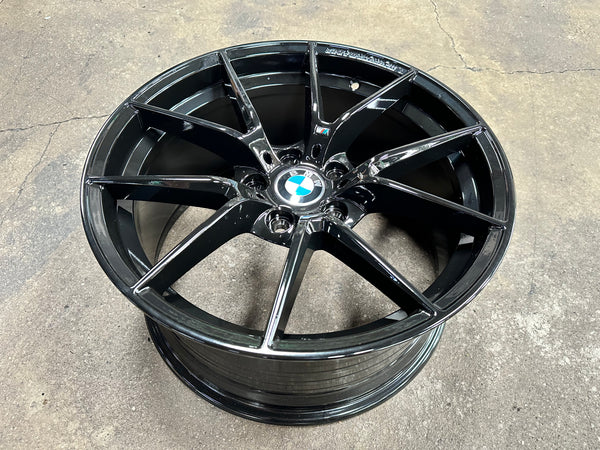 New 18x8J ET35 18x9J ET37 BMW Style 763M (4 wheels) Gloss Black 5X120