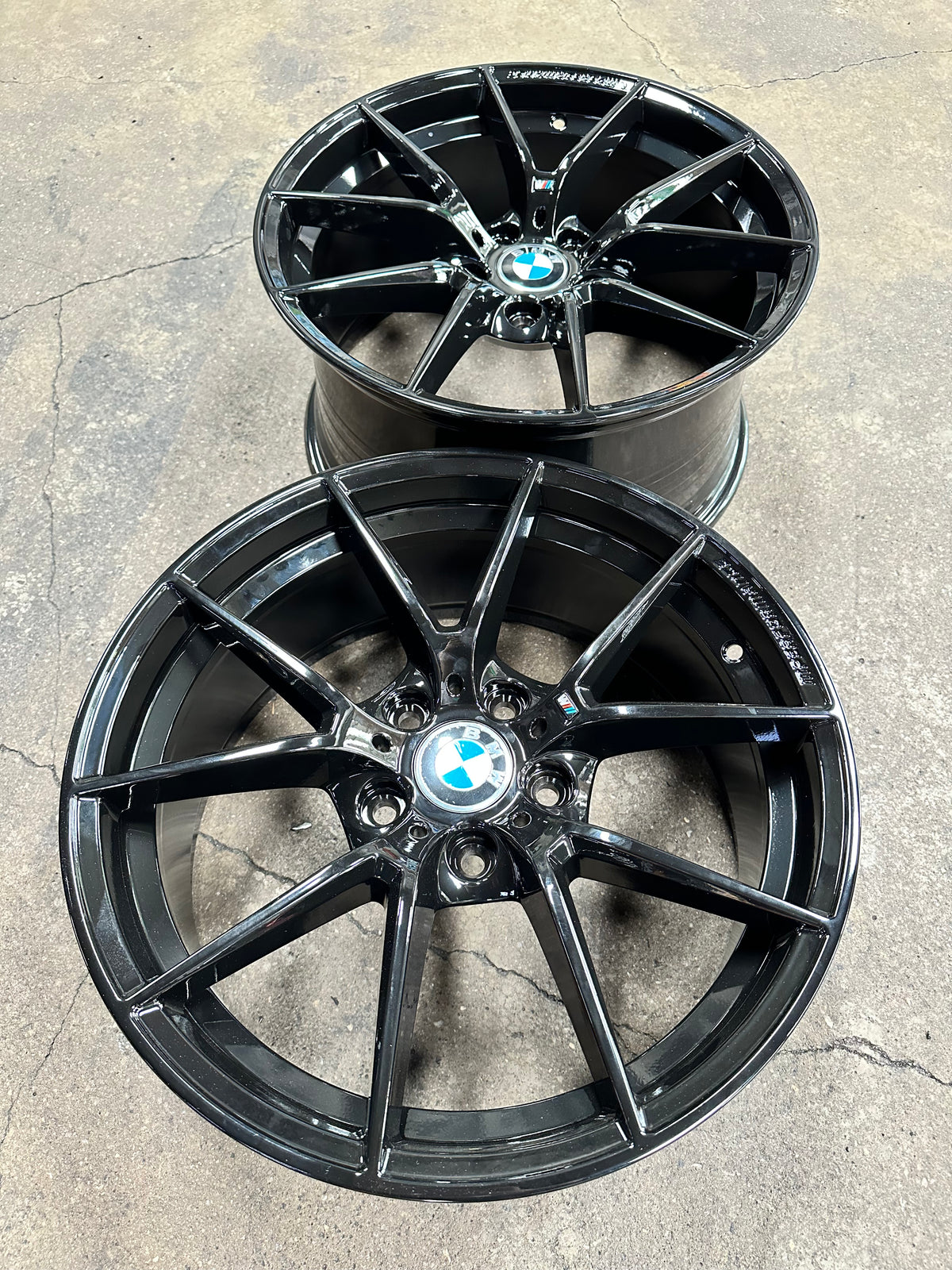 New 18x8J ET35 18x9J ET37 BMW Style 763M (4 wheels) Gloss Black 5X120