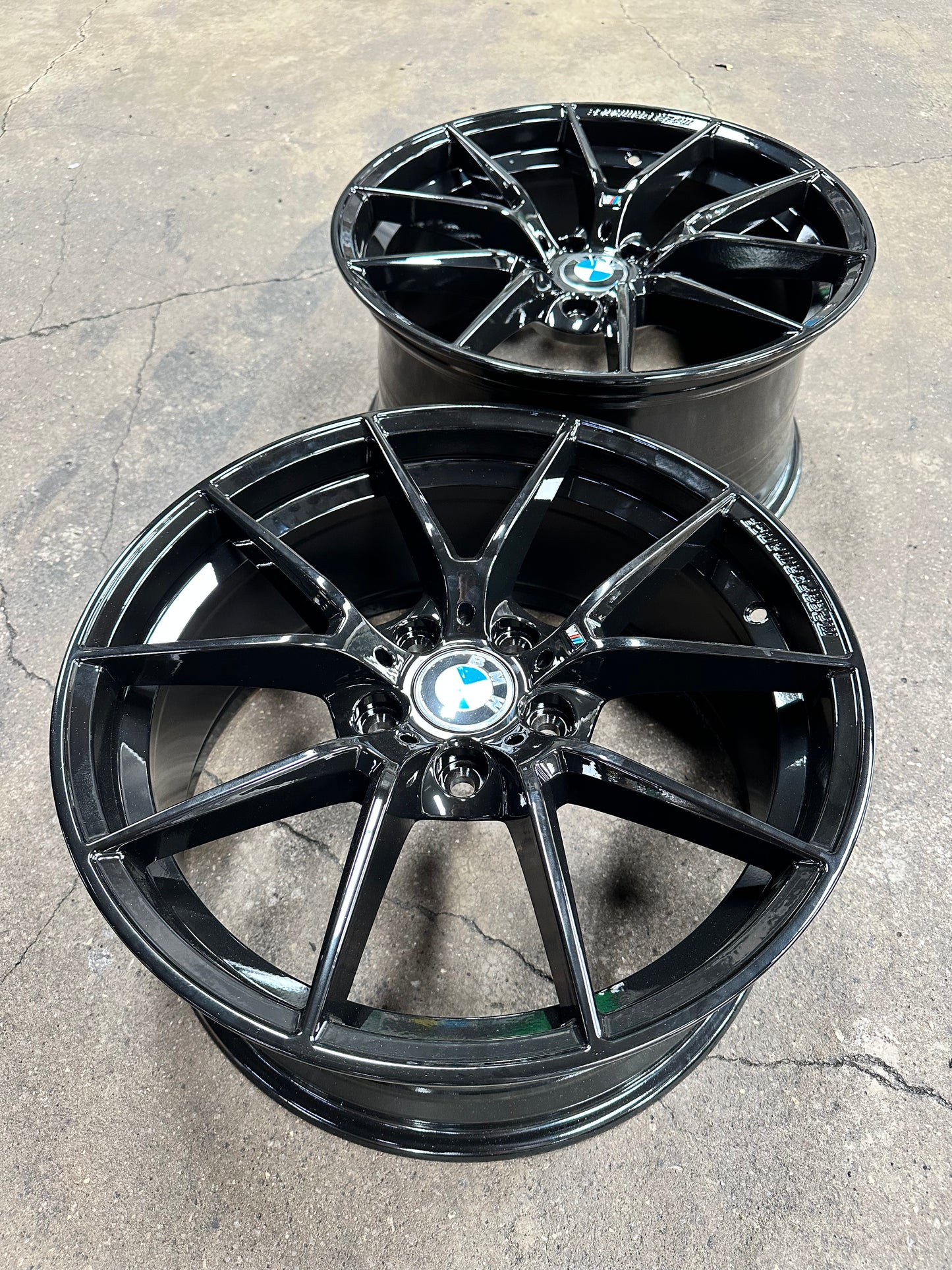 New 18x8J ET35 18x9J ET37 BMW Style 763M (4 wheels) Gloss Black 5X120