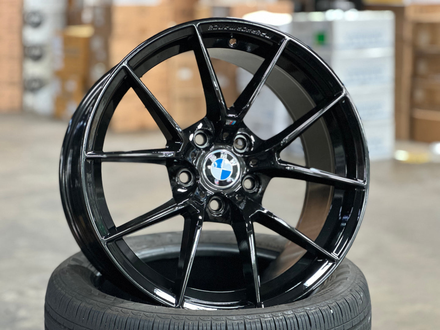 [Bundle] New 18x9J ET37 BMW Style 763M (2 wheels) Gloss Black 5X120