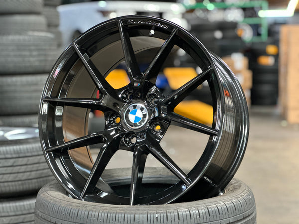 New 18x8J ET35 18x9J ET37 BMW Style 763M (4 wheels) Gloss Black 5X120
