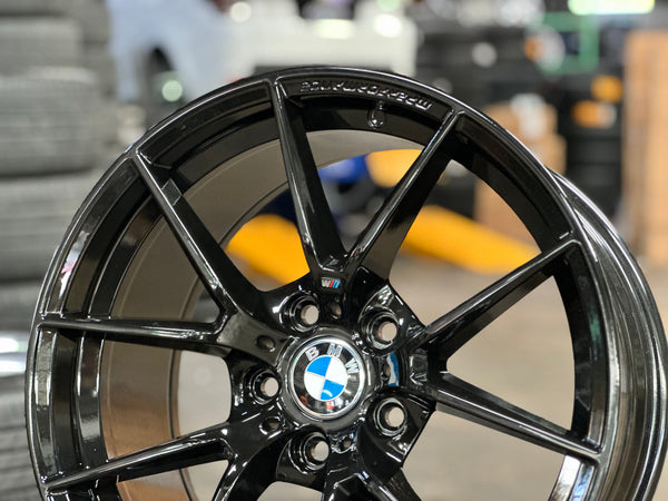 New 18x8J ET35 18x9J ET37 BMW Style 763M (4 wheels) Gloss Black 5X120