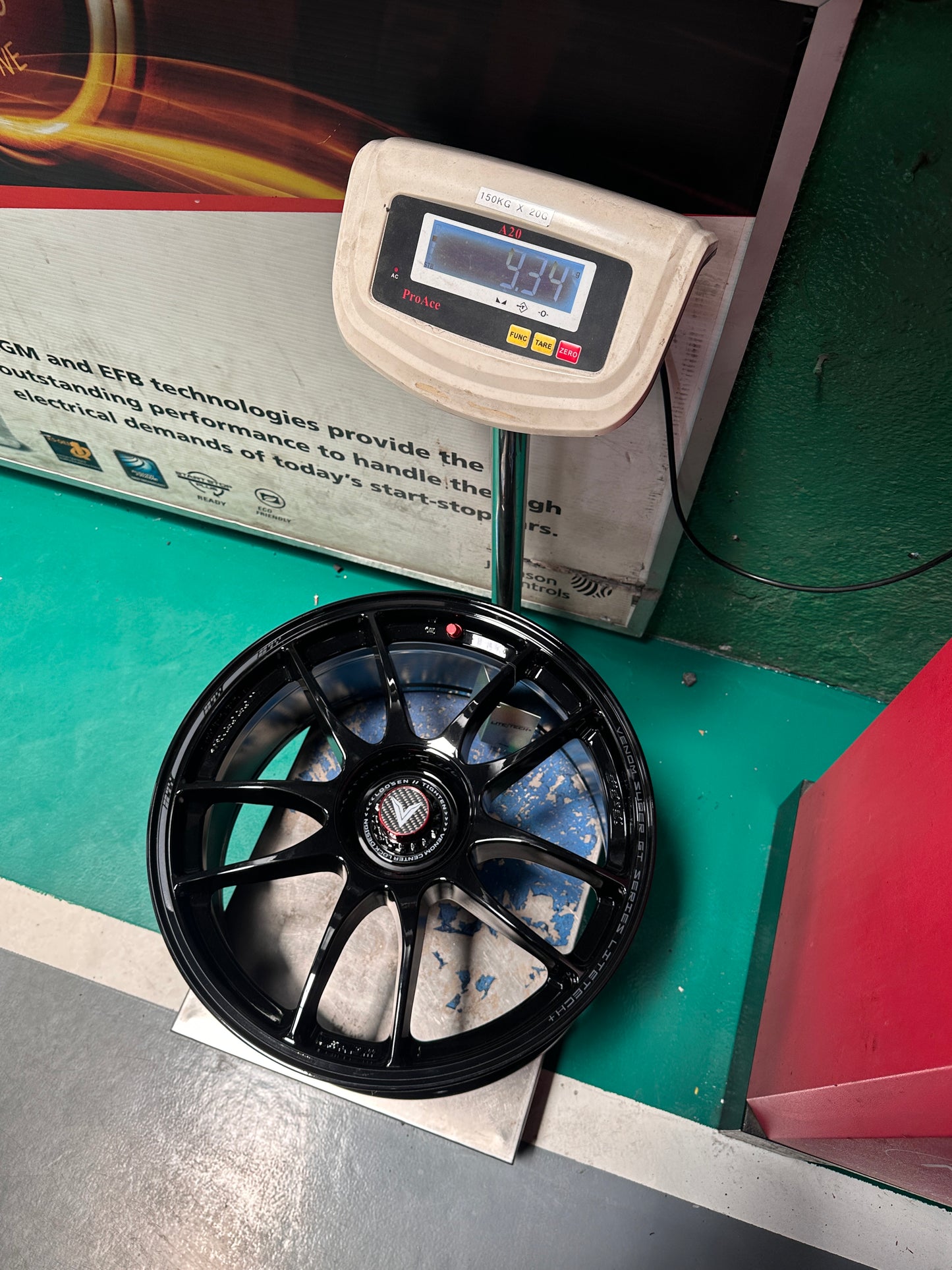 NEW 18x8.5 ET35 Lenso VNK (4 wheel) 5X114.3 Black