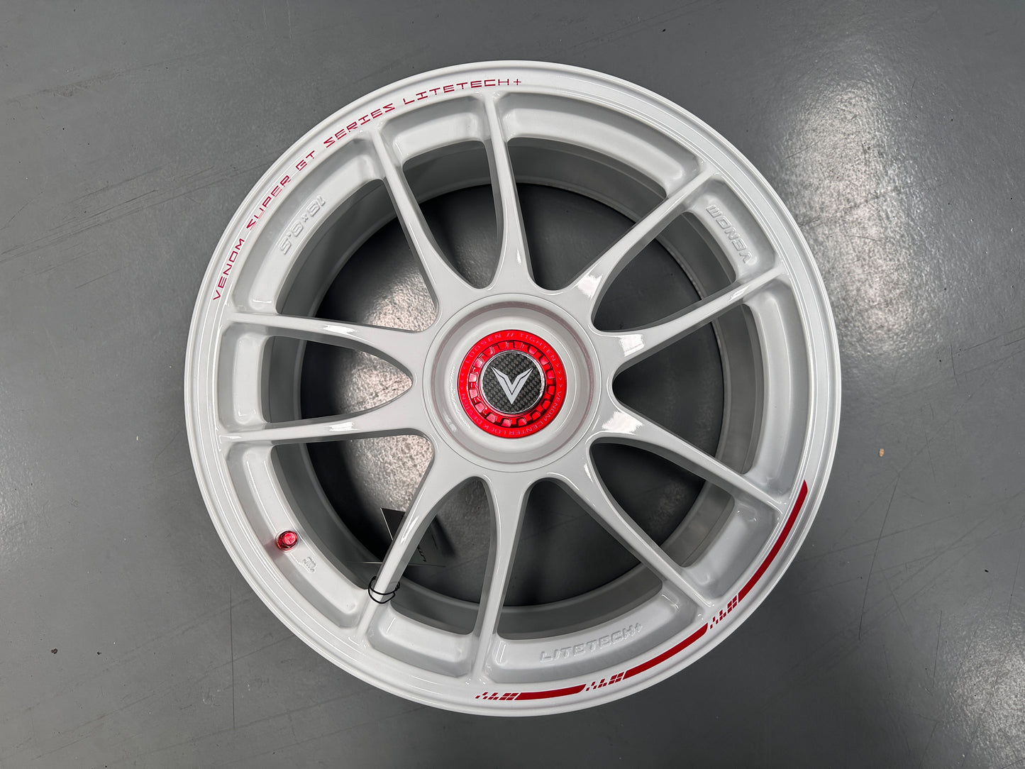 NEW 18x8.5 ET35 Lenso VNK (4 wheel) 5X114.3 White