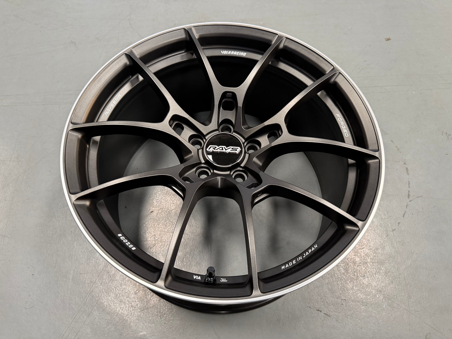 NEW 19X9.5 ET44 Rays Volk Racing G025 Japan (4 wheel) 5X112