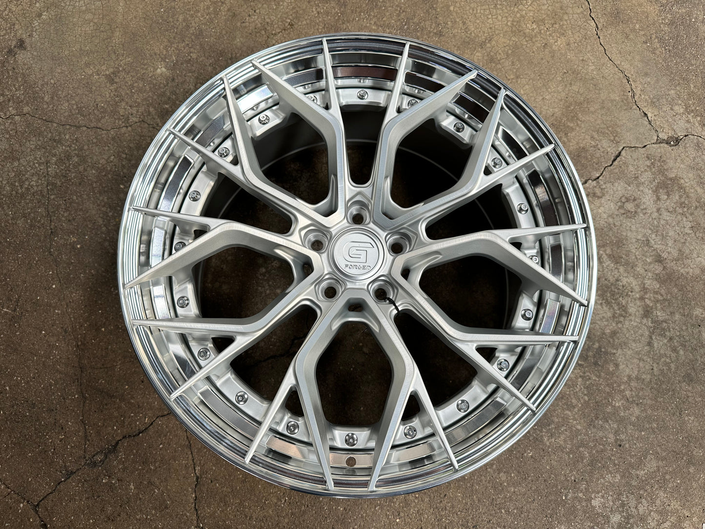 New 20x8.5 ET30 20x10 ET40 G Forged GF09 (4 wheel) 5x112 Gloss Silver