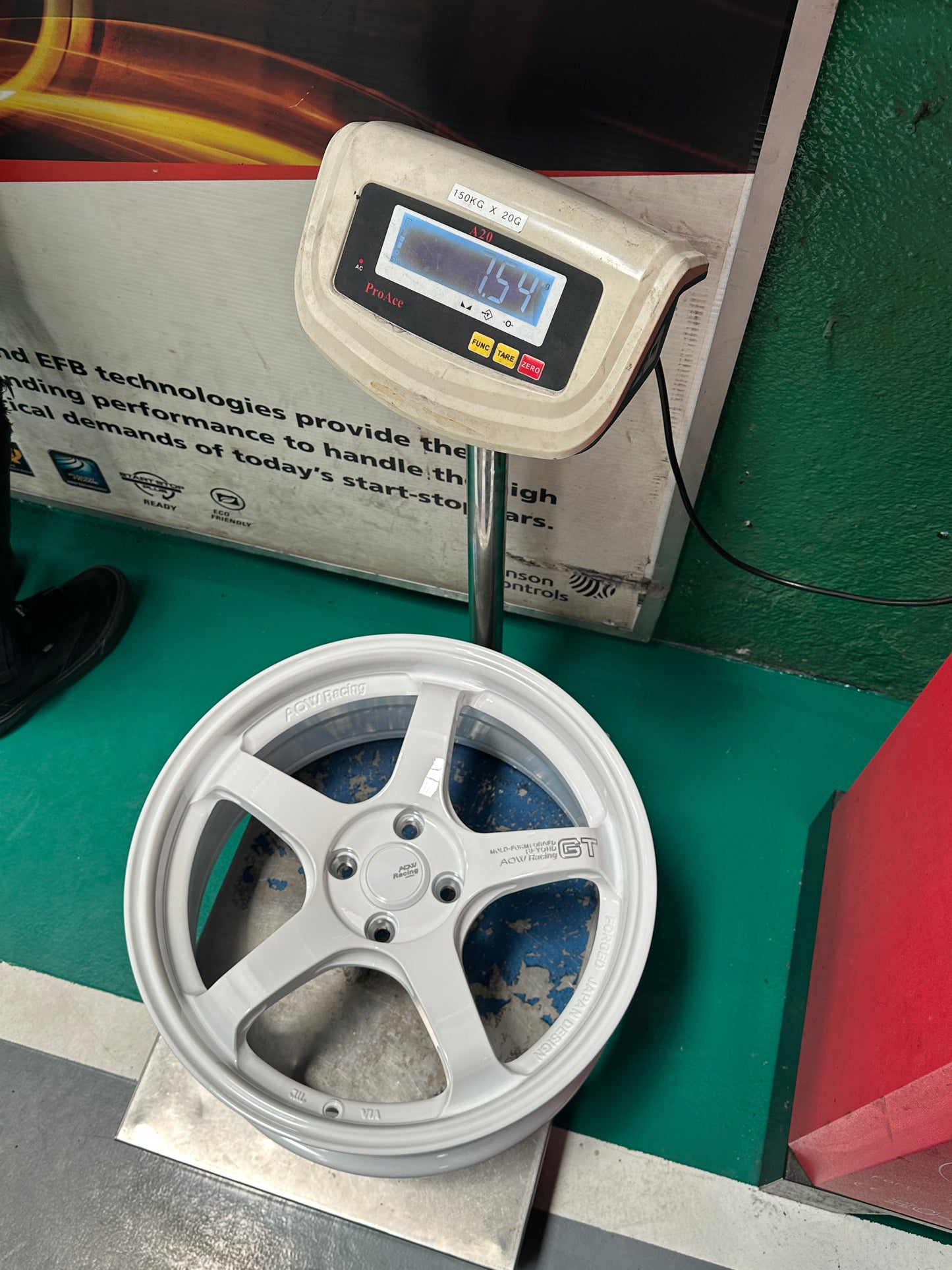 NEW 17X7.5 ET40 AOW GT Flow Formed Rim Racing White 4X100