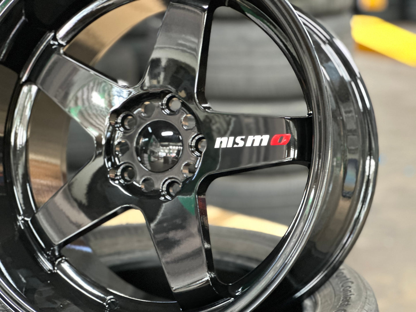New 18x9.5 ET10 18x10.5 ET12 Nismo LMGT4 (4 wheels) Gloss Black 5X114.3