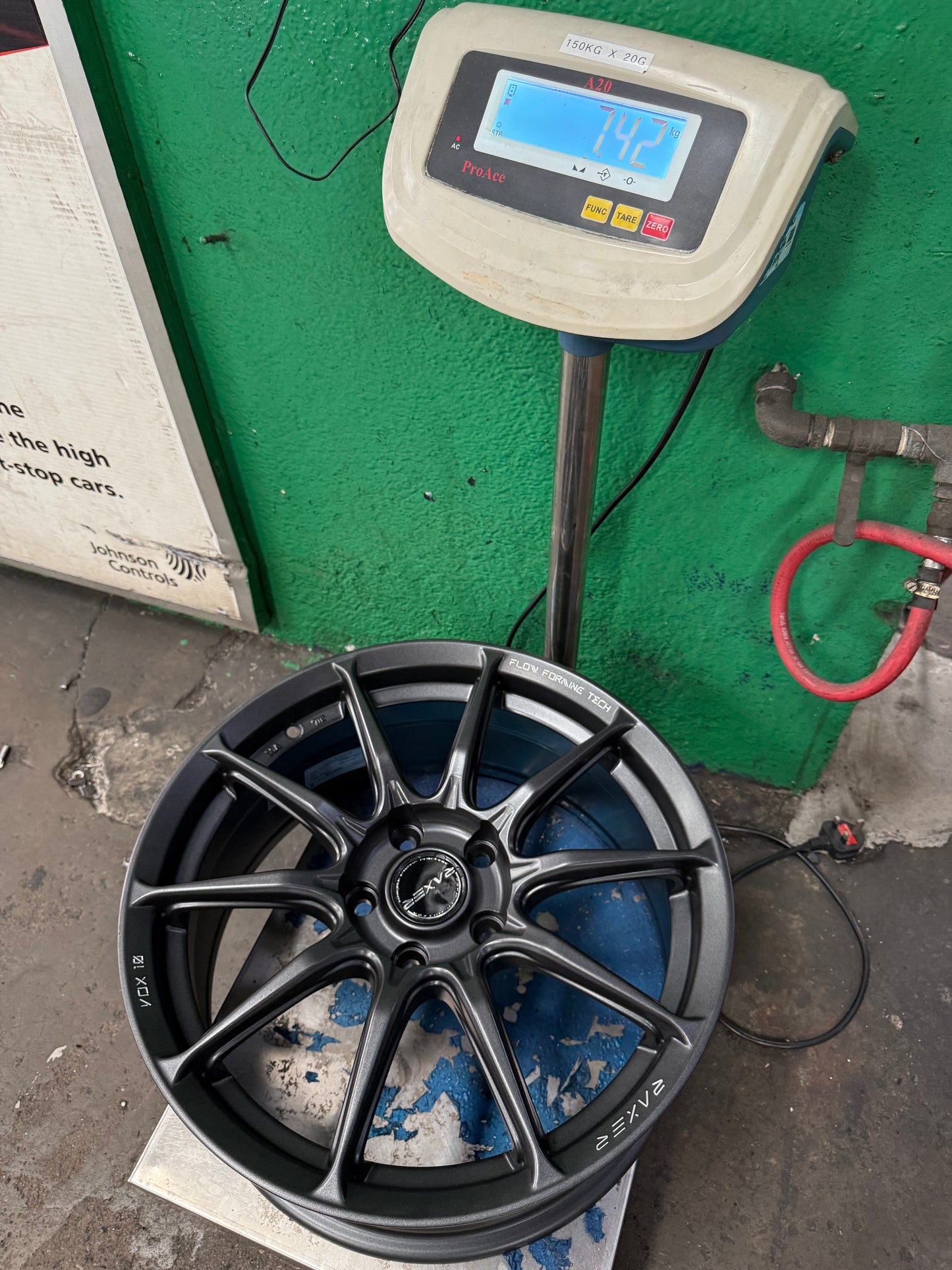 New 17X7.5 ET40 Raxer VOX10 Rim (4 wheel) Gunmetal 5X112