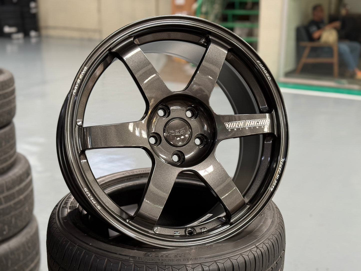 NEW 18X8.5 ET42 Rays Volk Racing TE37 Saga S Plus Forged Japan Rim (4 wheel) Diamond Dark Gunmetal 5X112