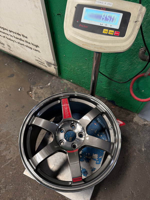 New 18X8.5 ET42 Rays Volk Racing TE37 SL Saga Rim (4 wheel) 5X112