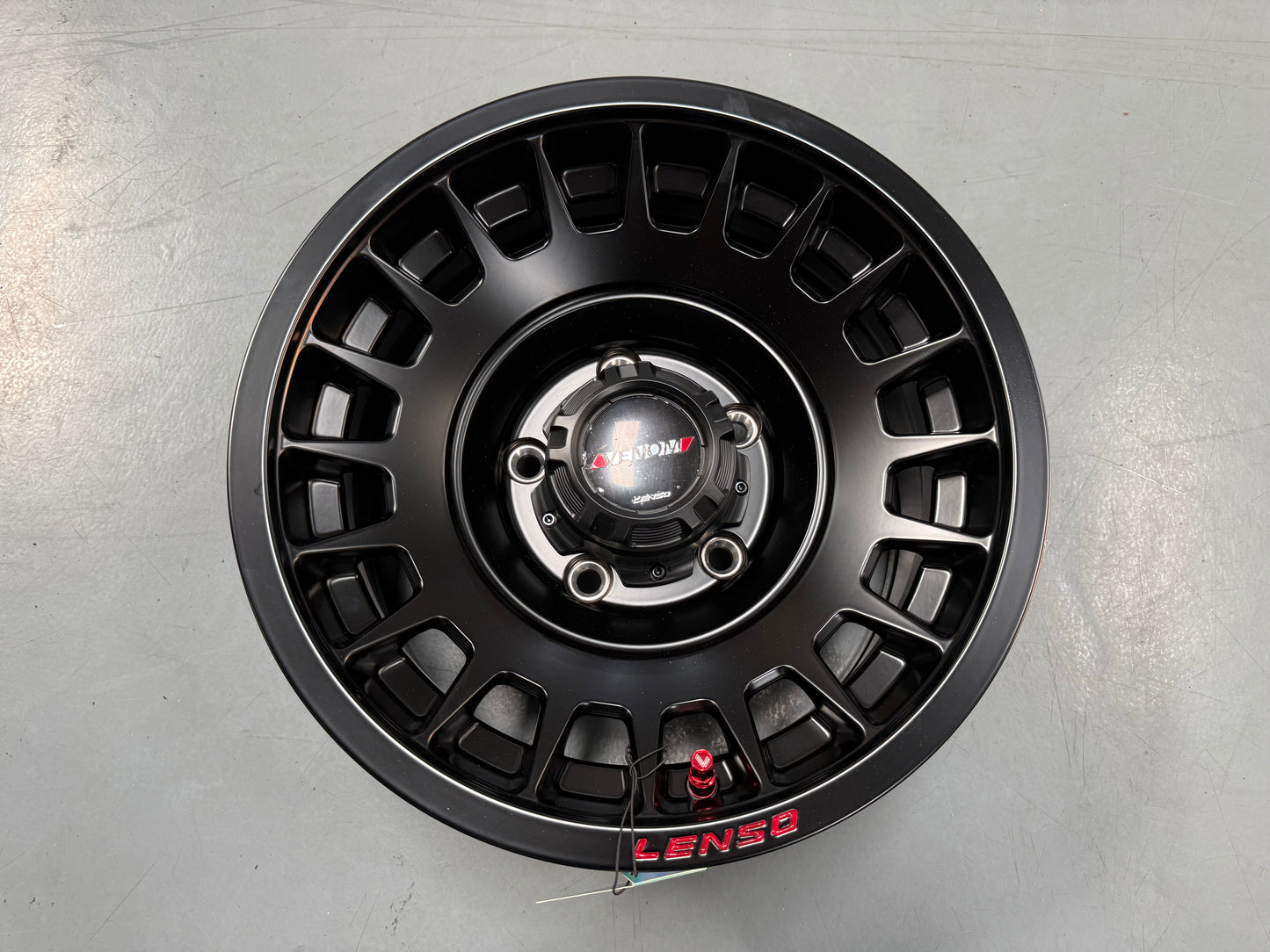New 15x7.5 ET-6 Lenso Venom 10 (5 wheel) 5x139.7 Black