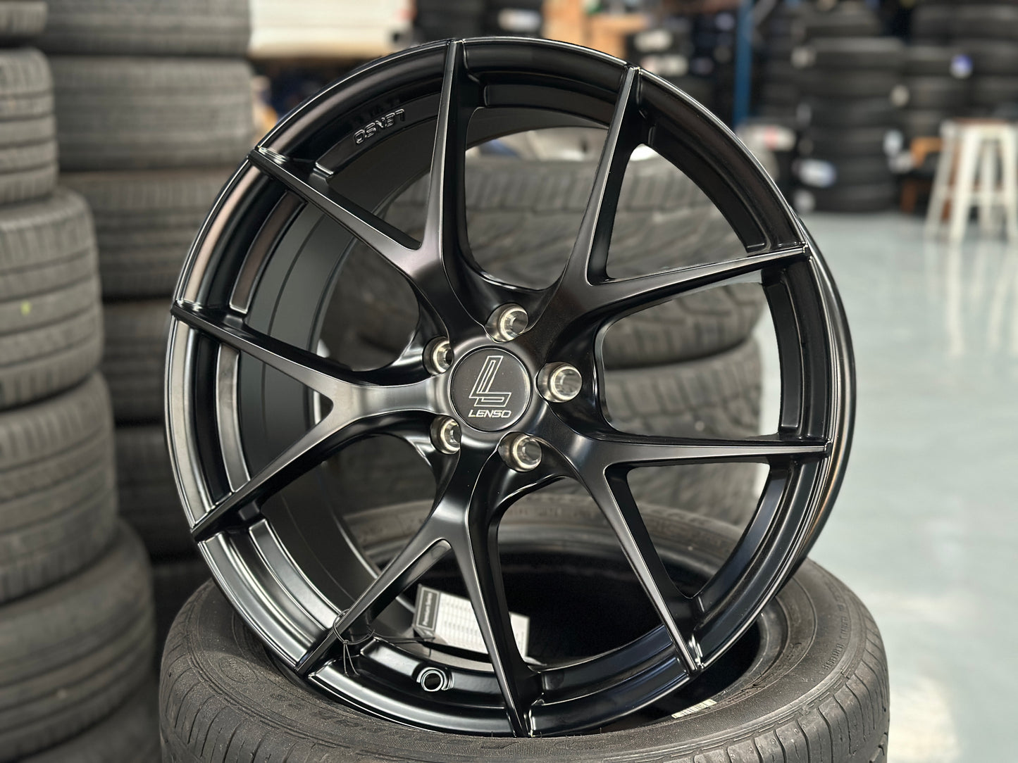 NEW 18X8.5 ET35 Lenso Jager Dyna Rim (4 wheel) Satin Black 5X100