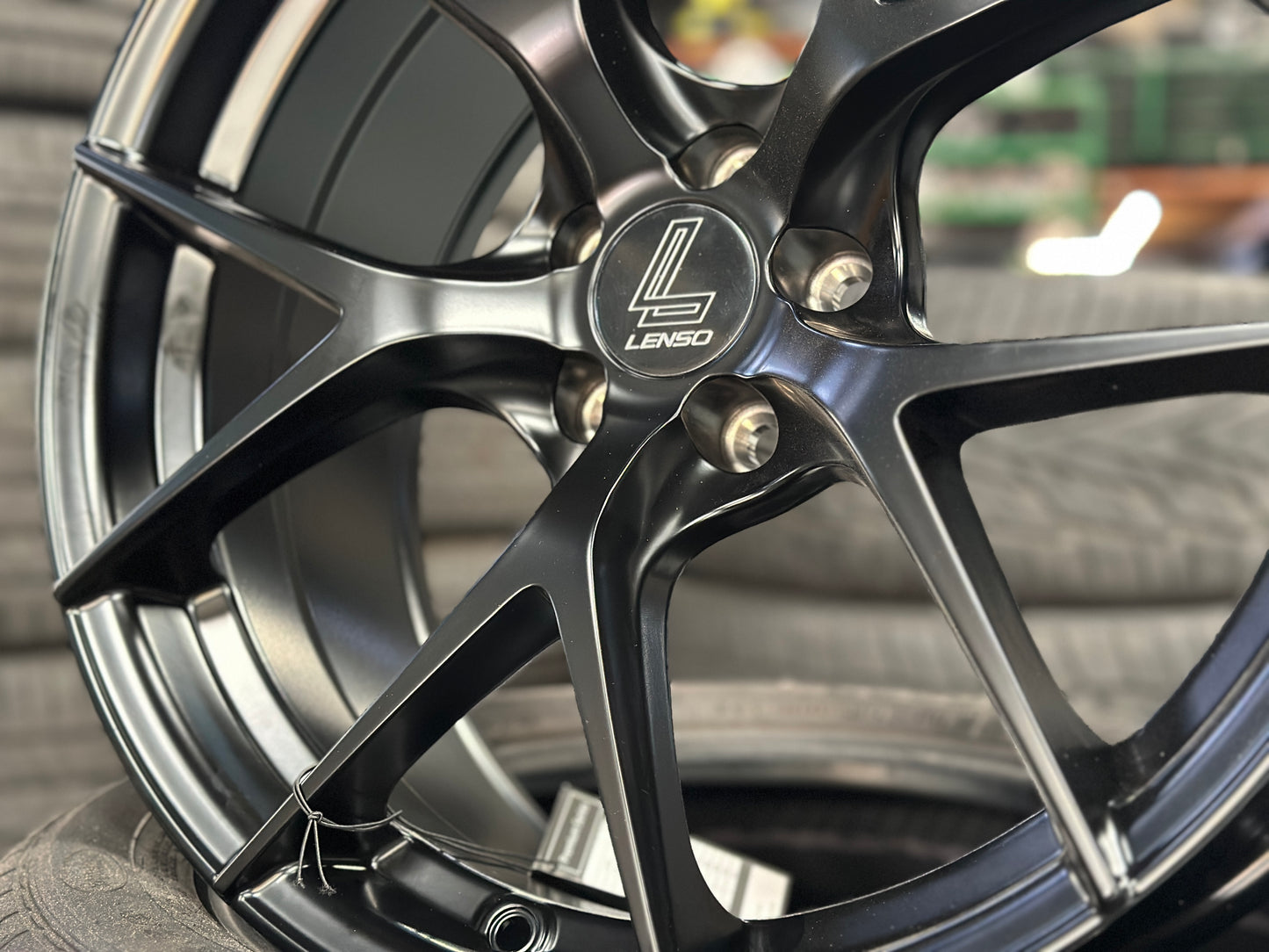NEW 18X8.5 ET35 Lenso Jager Dyna Rim (4 wheel) Satin Black 5X100