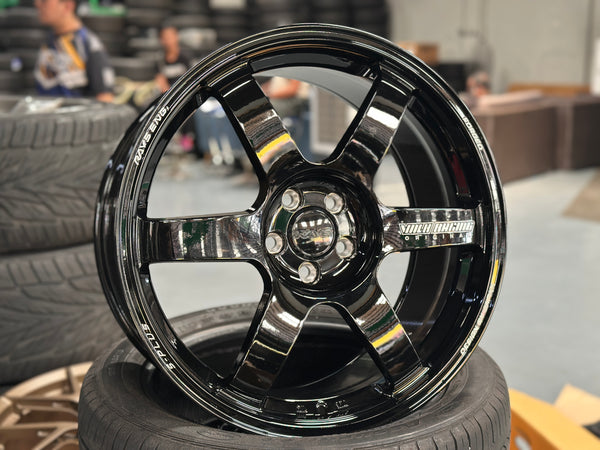 NEW 18X8.5 ET42 AOW TE37 Saga S Plus Rim (4 Wheel) Gloss Black 5X100