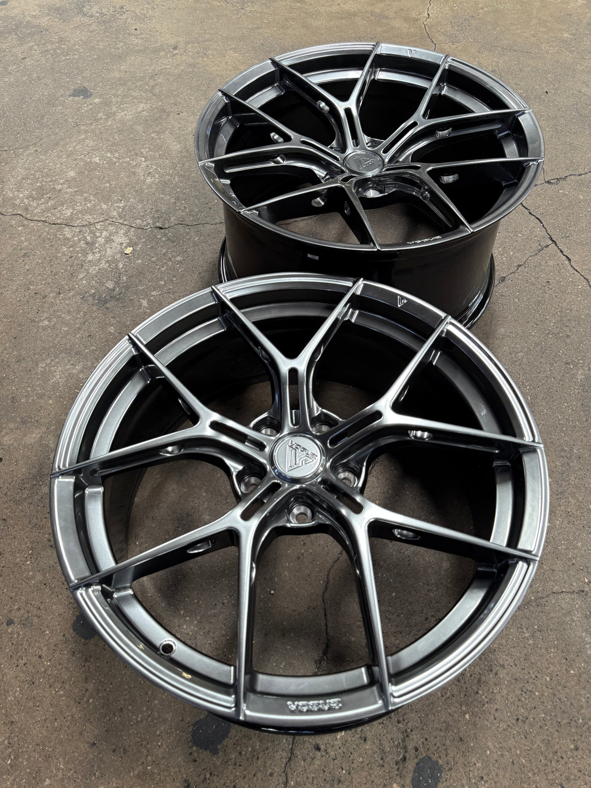 New 20x8.5 ET35 20x10 ET40 Vogue Wheel FF26 (4 wheel) 5x120 Hyper Dark