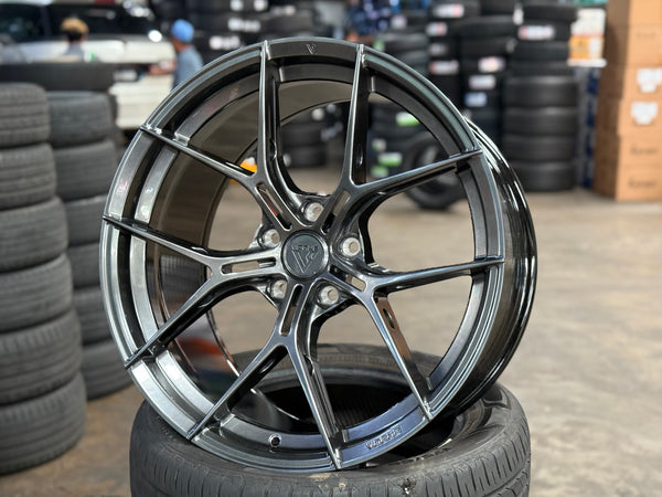 New 20x8.5 ET35 20x10 ET40 Vogue Wheel FF26 (4 wheel) 5x120 Hyper Dark