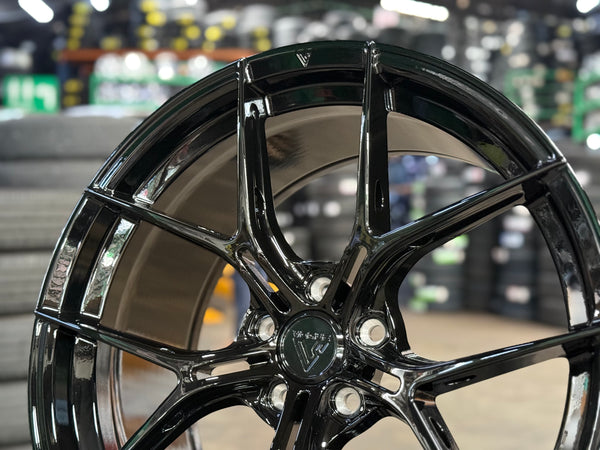 New 20x8.5 ET30 20x10 ET40 Vogue Wheel F26 (4 wheel) 5x114.3 Gloss Black