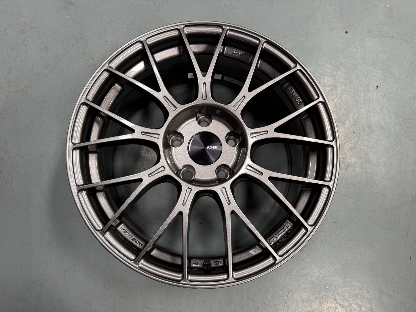 New 17x8 ET35 Enkei Racing PFM1 Japan (4 wheel) 5x114.3 Dark Silver