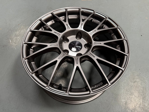 New 17x8 ET35 Enkei Racing PFM1 Japan (4 wheel) 5x114.3 Dark Silver