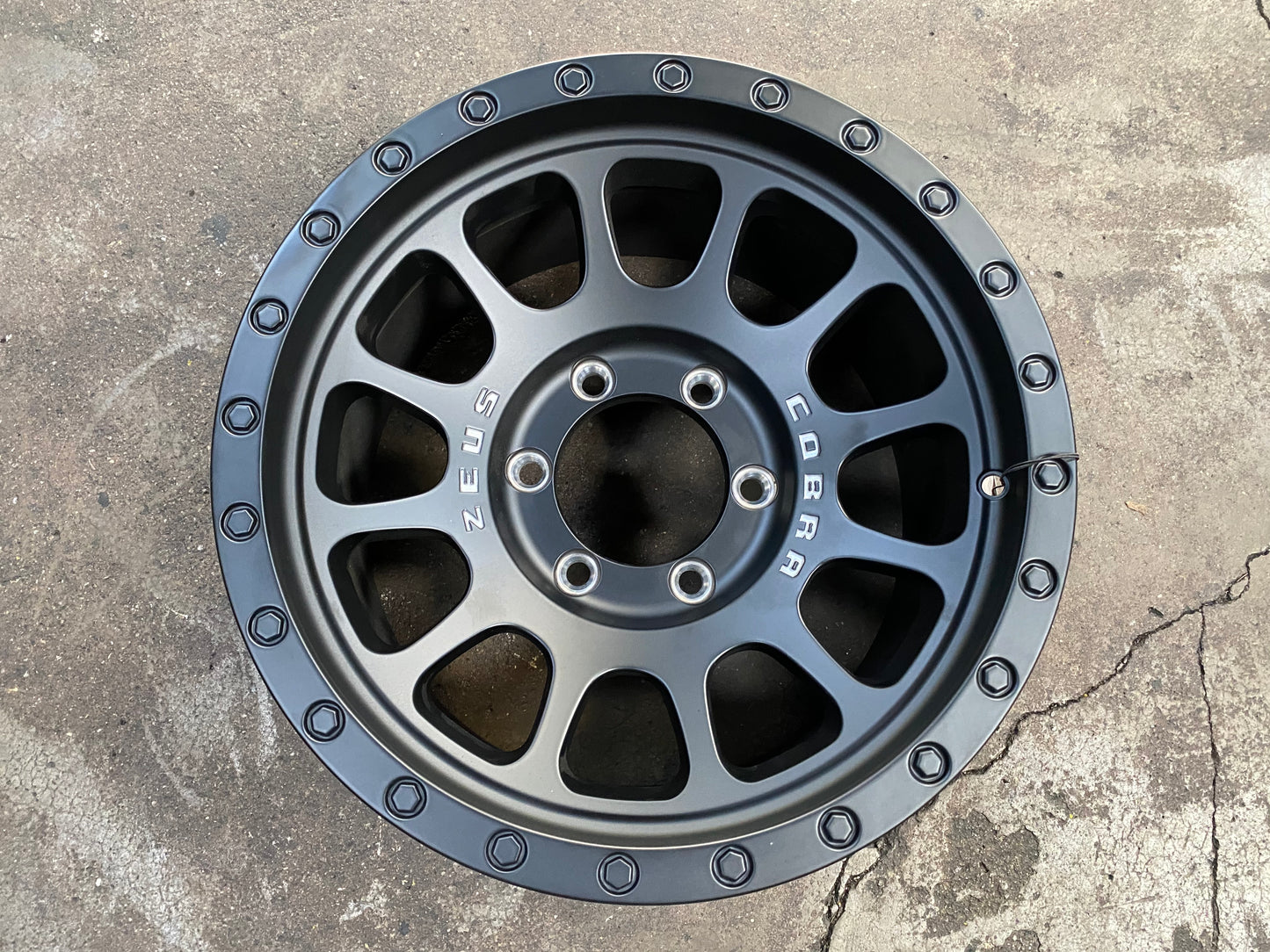 New 16X8.5J ET0 Lenso Zeus 3 Rim (4 wheel) Matte Black 6X139.7